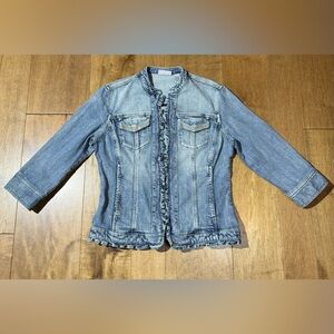 Chicos Platinum‎ Light Wash Denim Jean Jacket Diamond Embellished Womens Size 0